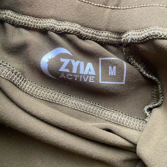 Zyia Active Olive Unwind Joggers - Picture 5 of 6